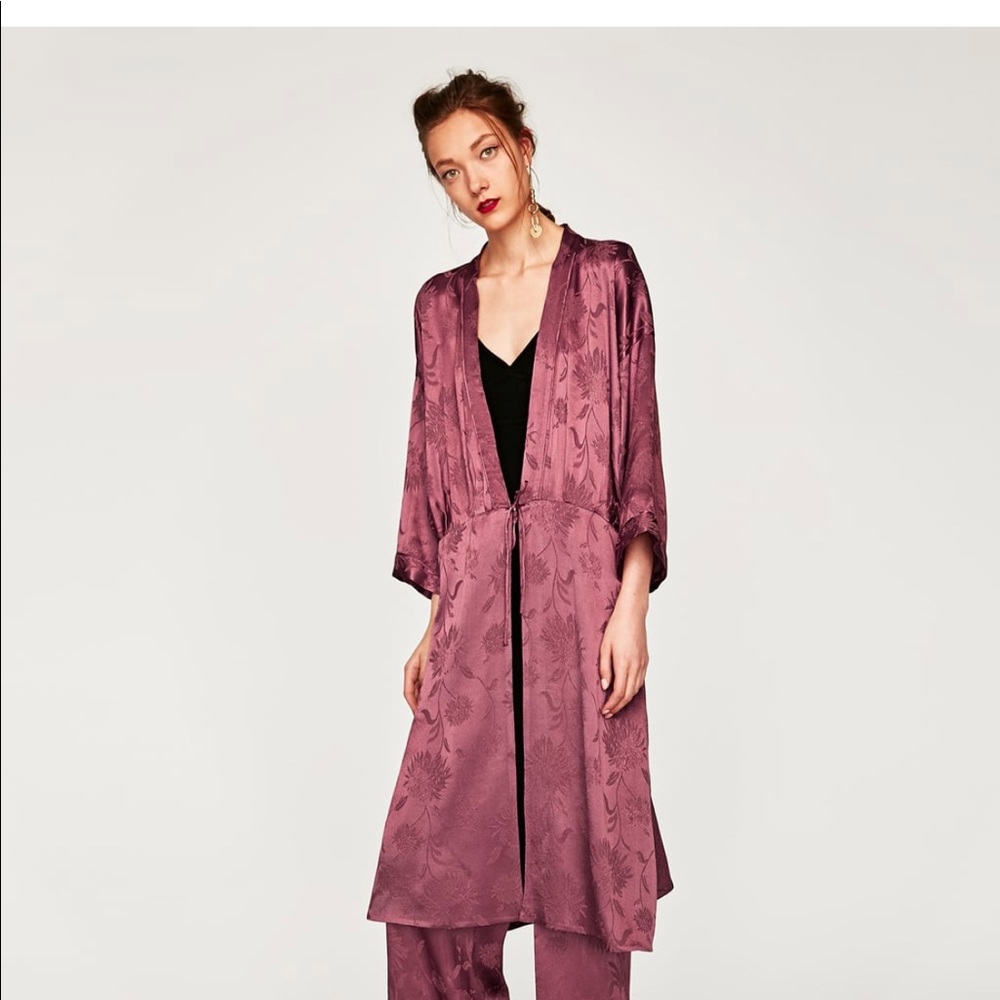 NWT ZARA Shimmery Jacquard Kimono SMALL